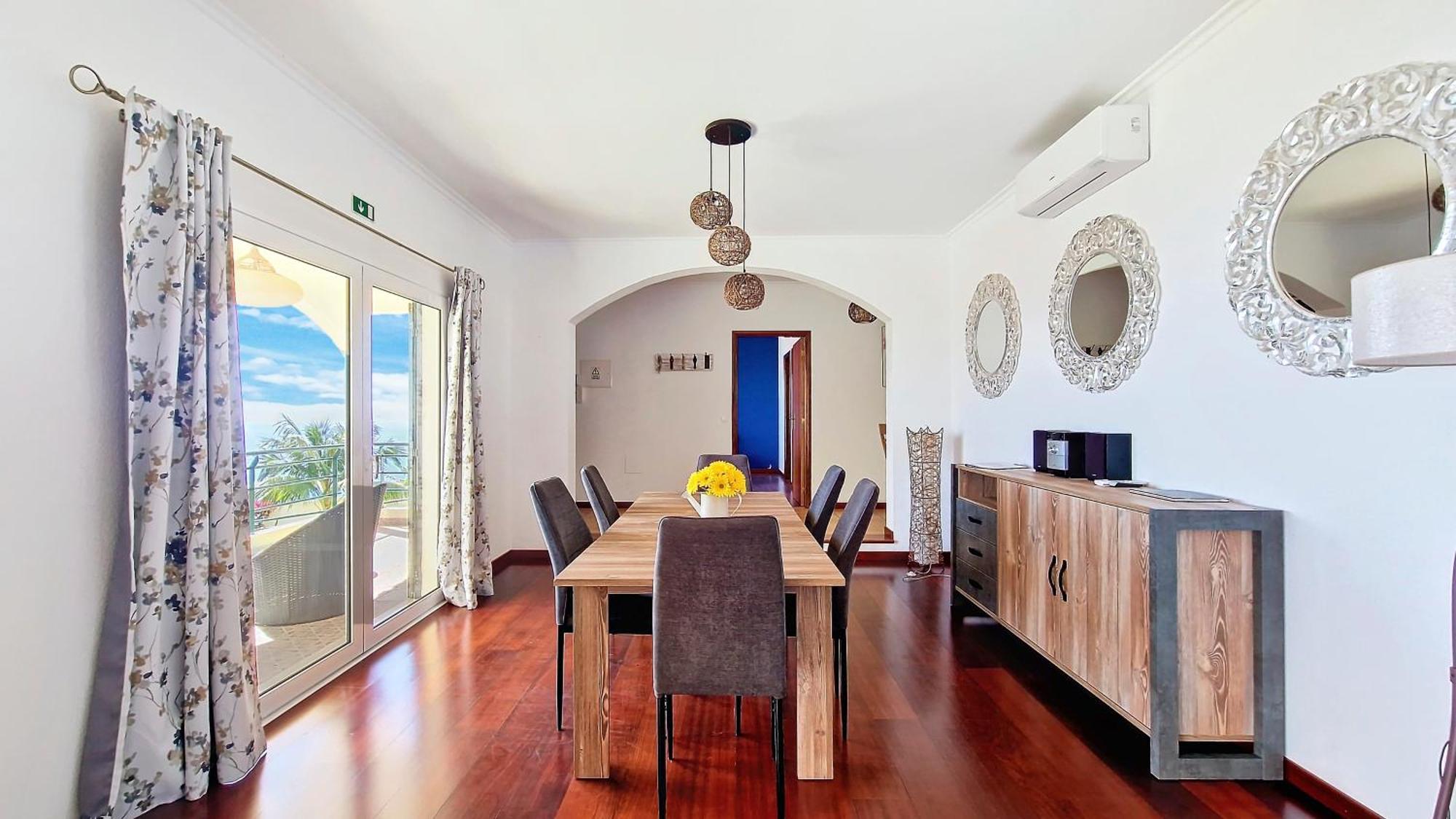Casa Eleanor By Lovelystay Calheta  Bagian luar foto