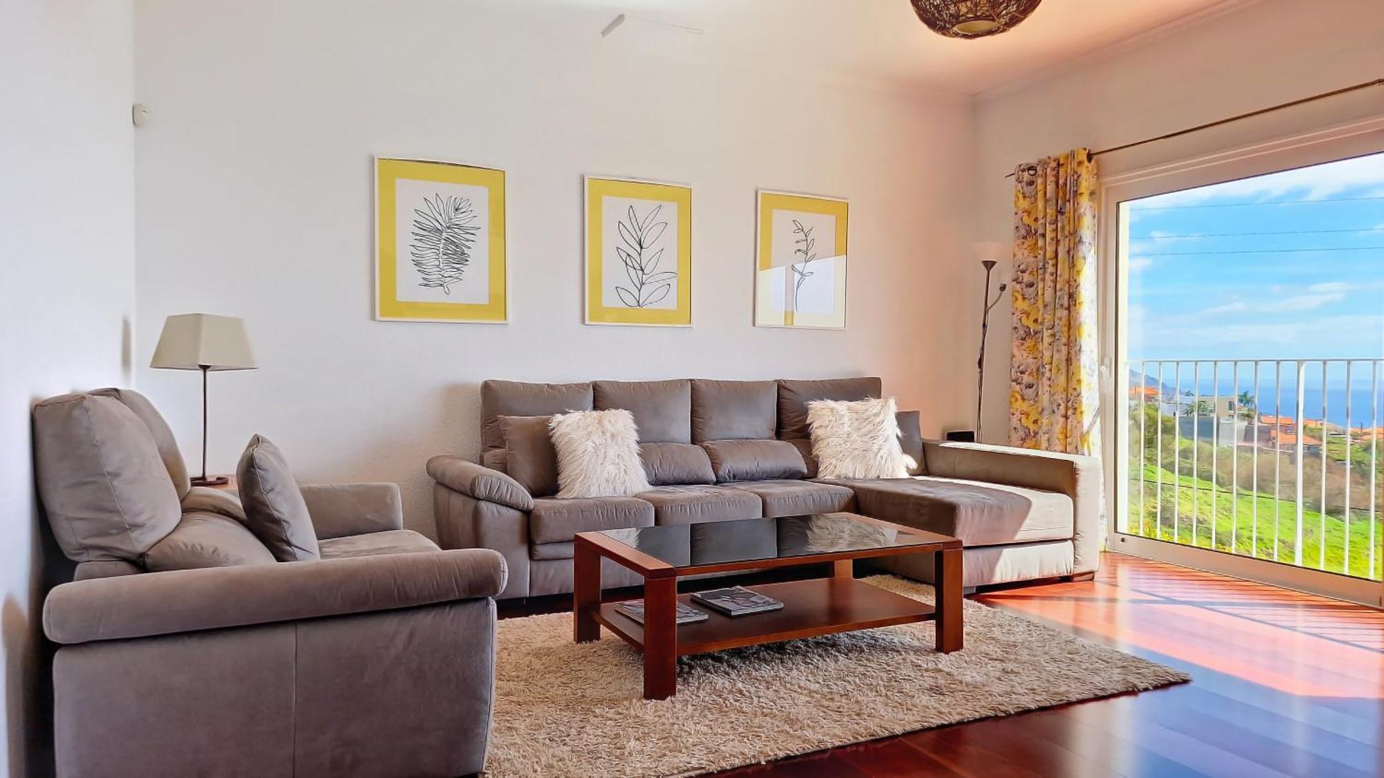 Casa Eleanor By Lovelystay Calheta  Bagian luar foto