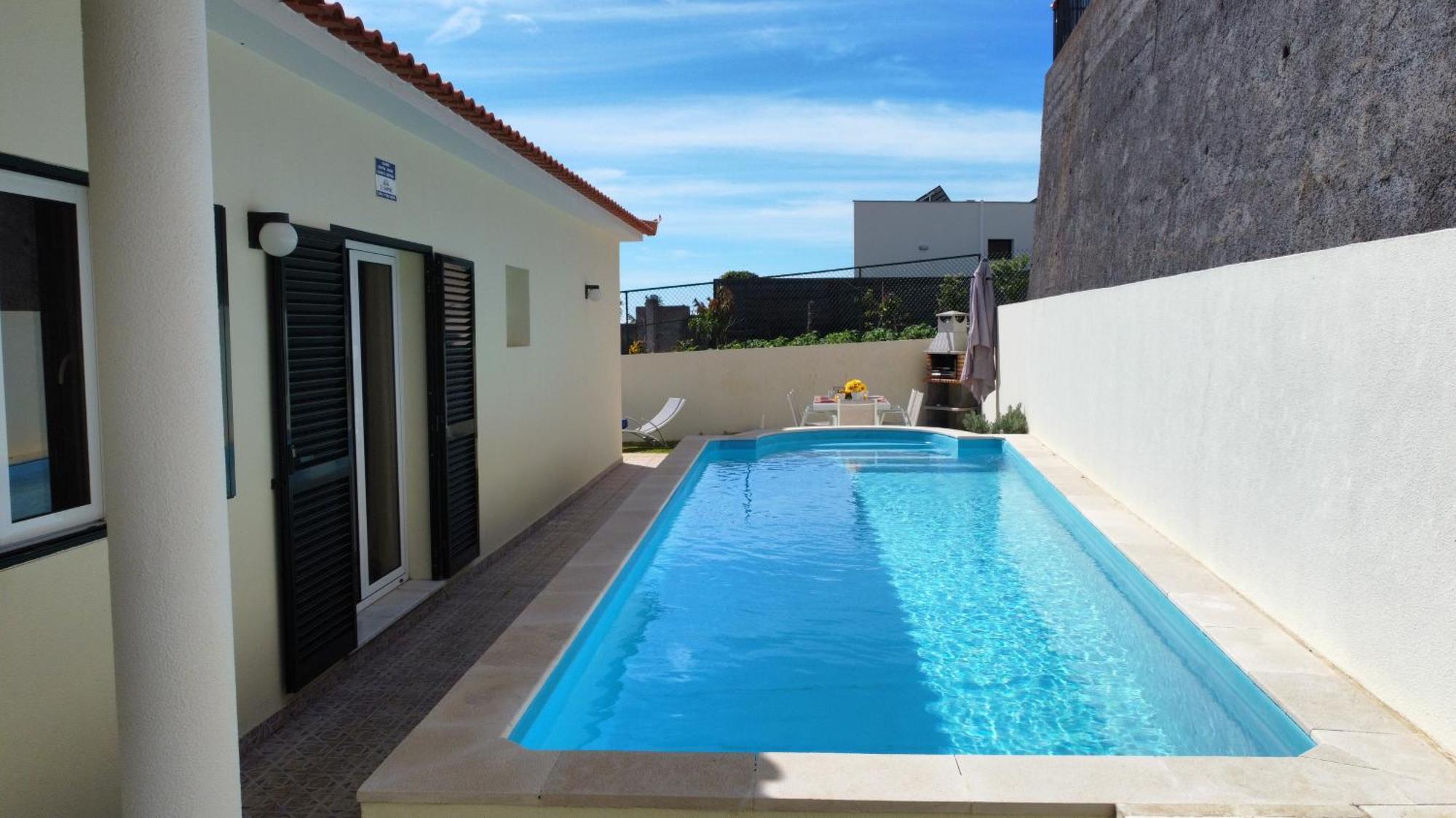 Casa Eleanor By Lovelystay Calheta  Bagian luar foto